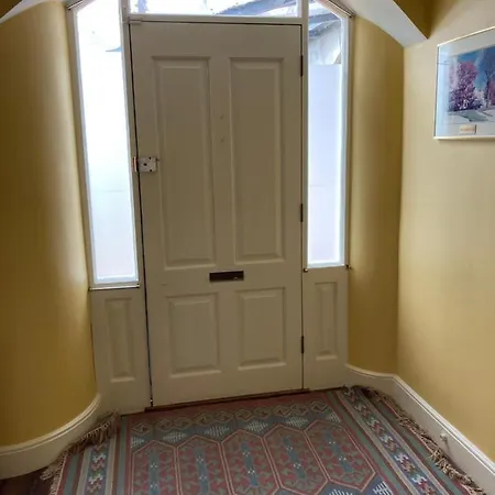 Elegant Two-bed In Courtyard Setting Apartment Straffan