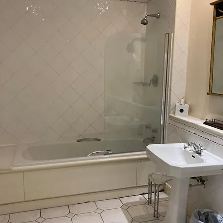 Apartment Elegant Two-bed In Courtyard Setting Straffan